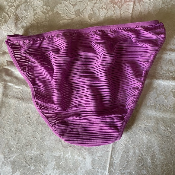 Victoria’s Secret panties bundle NWT - Picture 3 of 7